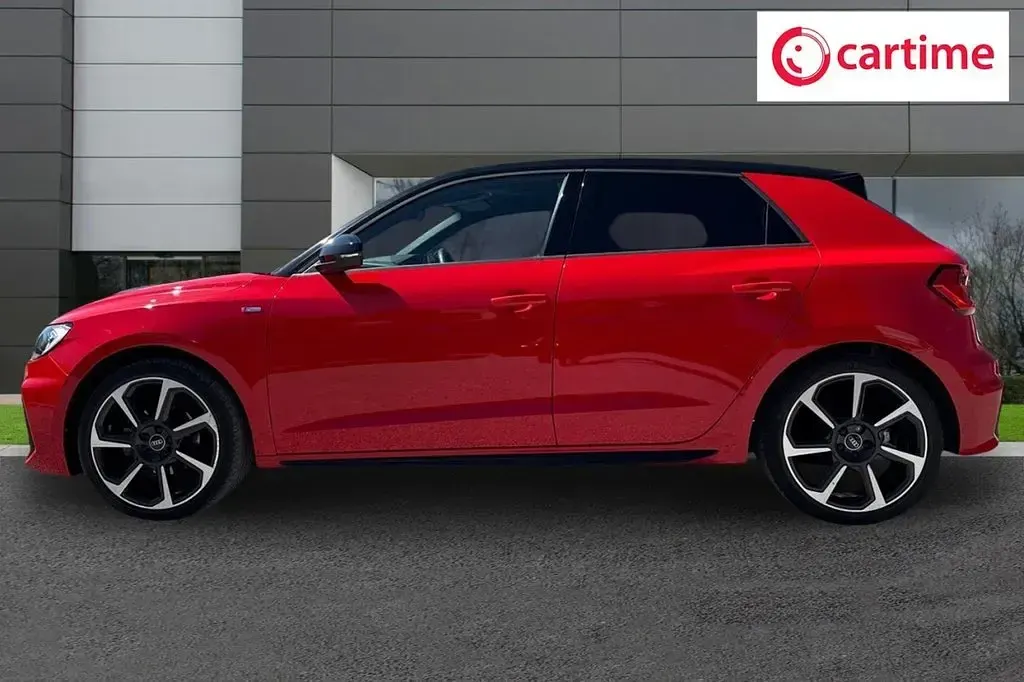 Used Audi A1 Sportback Black Edition 95 HP (69 kW) 2022 Red Hatchback
