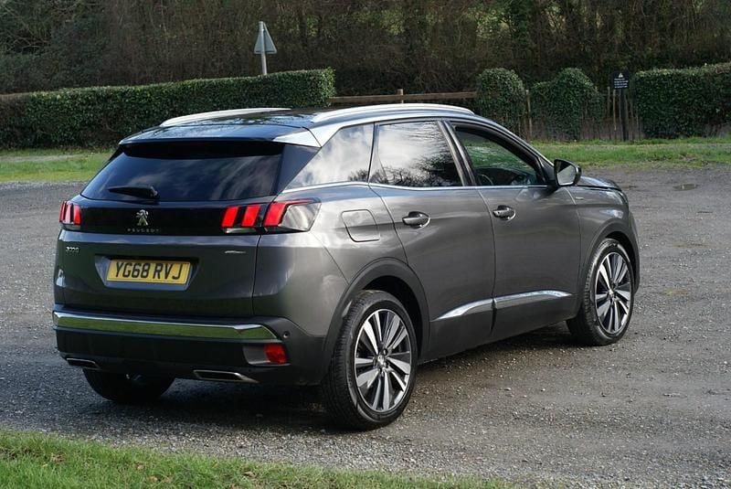 Used Peugeot 3008 Premium 130 HP (95 kW) 2018 Grey Hatchback
