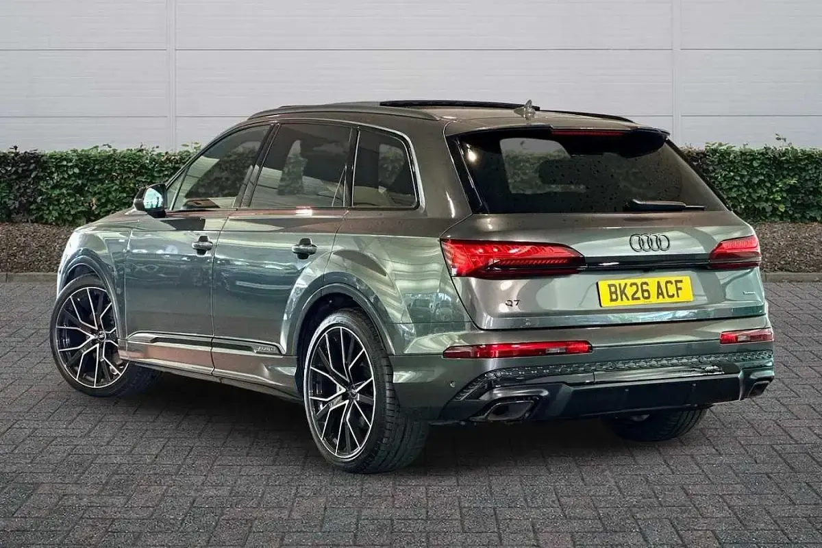 Used Audi Q7 Black Edition 281 HP (206 kW) 2026 Daytona grey pearl effect SUV