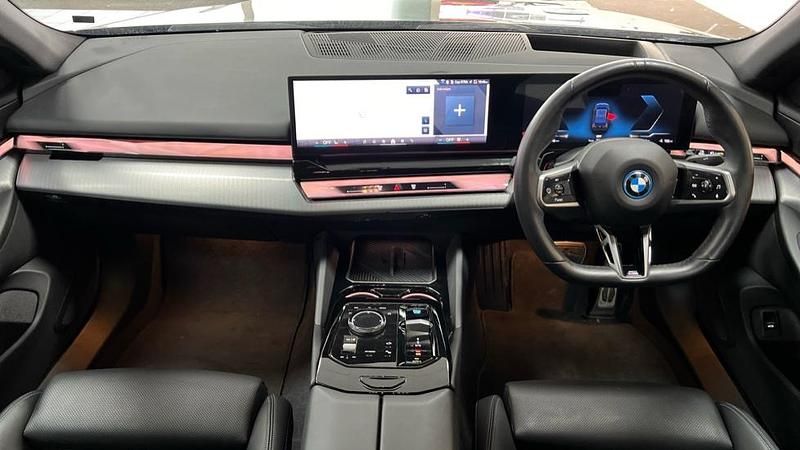 Used BMW i5 M Sport 250 kW (340 HP) 2024 Carbon black