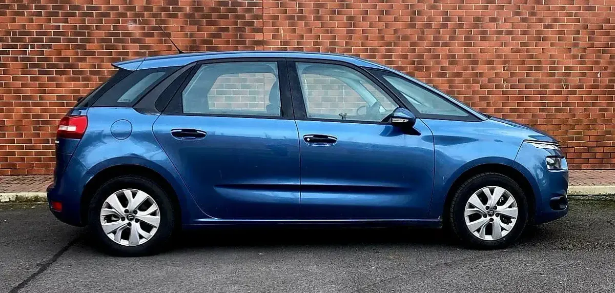 Used Citroën C4 Picasso VTR Sport 2015 Blue MPV