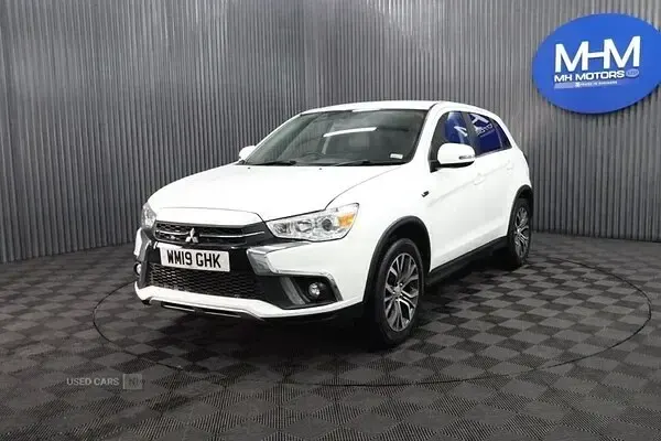 Used Mitsubishi ASX 117 HP (86 kW) 2019 White SUV