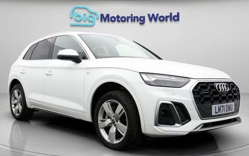 Used 2025 Audi Q5 S-Line SUV | £29,100 - Image 1/4