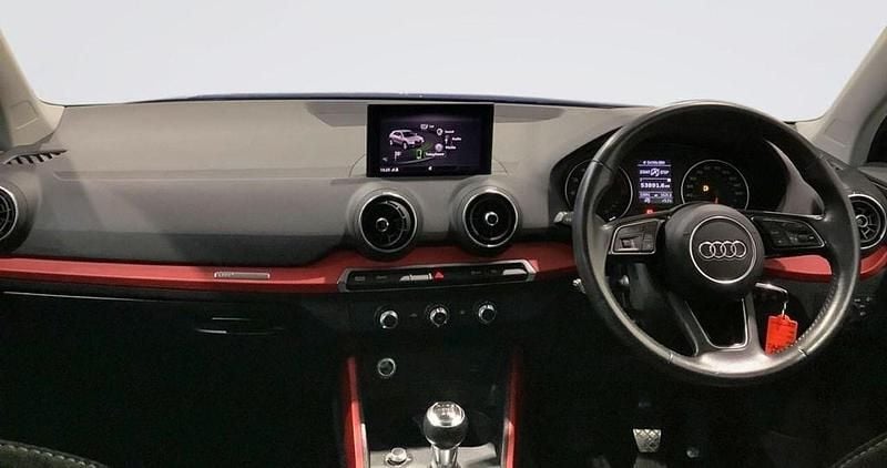 Used Audi Q2 Sport 116 HP (85 kW) 2019 Blue SUV