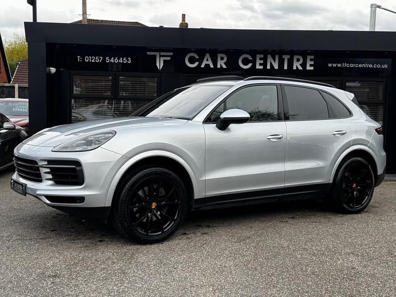Used Porsche Cayenne 340 HP (250 kW) 2019 Silver SUV