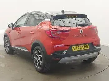 Used Renault Captur Techno 160 HP (117 kW) 2023 Red/black SUV