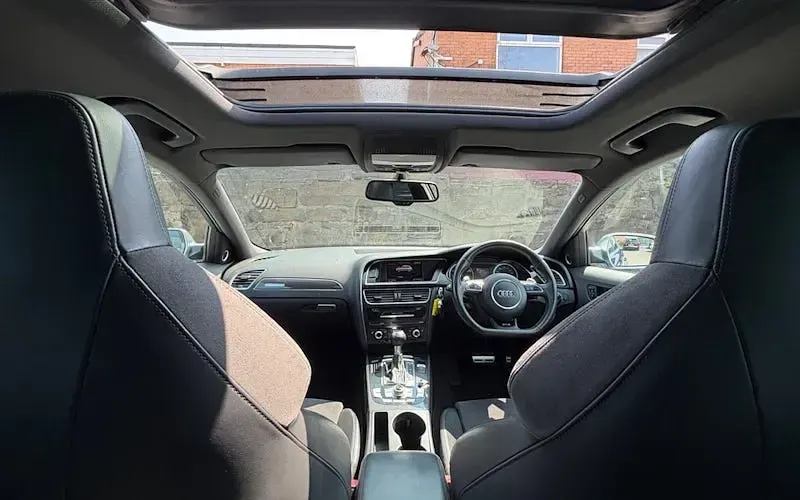 Used Audi RS4 Performance 450 HP (330 kW) 2014 Blue Estate