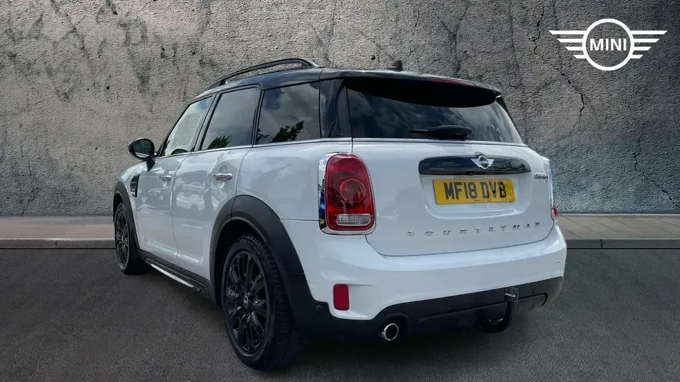 Used Mini Cooper D Countryman 148 HP (108 kW) 2018 White SUV
