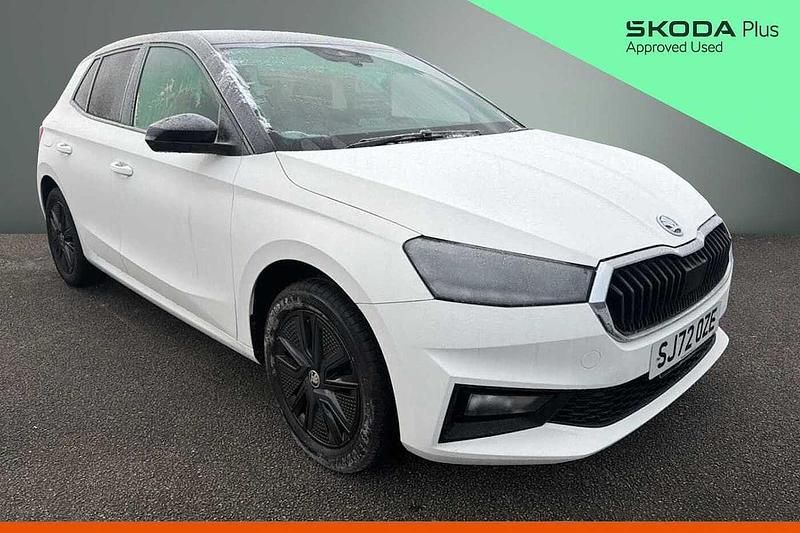 Candy white black magic pearl effect Used 2022 Skoda 110 R Colour Edition Hatchback | £13,700 (Fair price) - Image 1/4