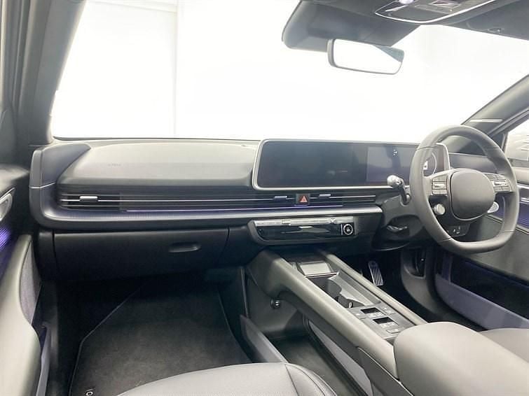 Used Hyundai Ioniq 6 Premium 167 kW (228 HP) 2024 Silver Sedan