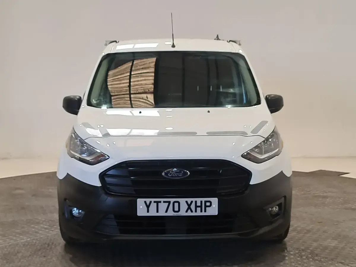 Used Ford Transit Connect 100 HP (73 kW) 2020 White MPV