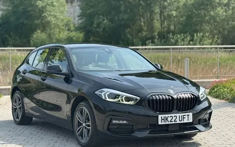 Used BMW 118 Sport Line 136 HP (100 kW) 2024 Hatchback