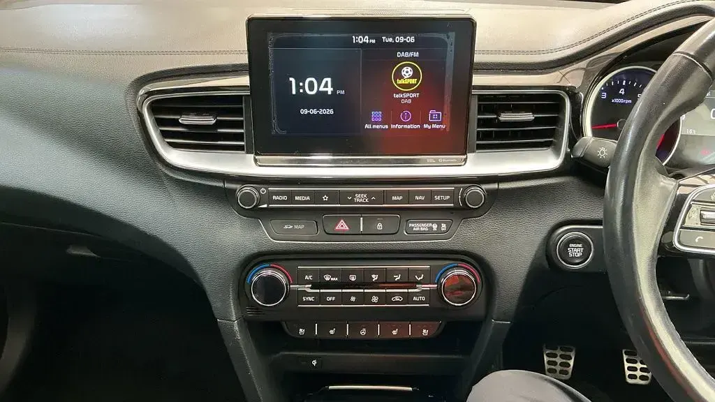 Used Kia Ceed First Edition 138 HP (101 kW) 2019 Blue Hatchback