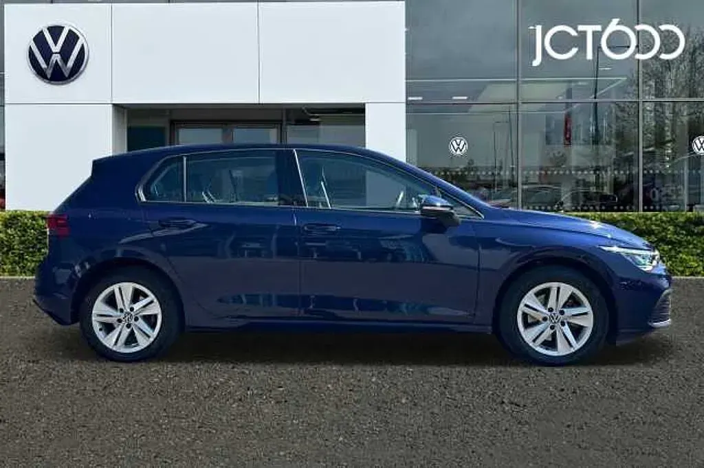 Used VW Golf VIII 150 HP (110 kW) 2022