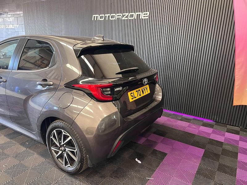Used Toyota Yaris Hybrid Design 2020 Grey Hatchback