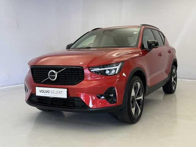 Used Volvo XC40 Ultimate 194 HP (142 kW) 2023 SUV