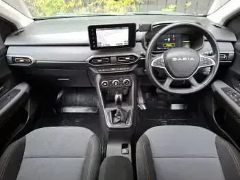 Used Dacia Jogger Extreme 140 HP (102 kW) 2024 Green MPV