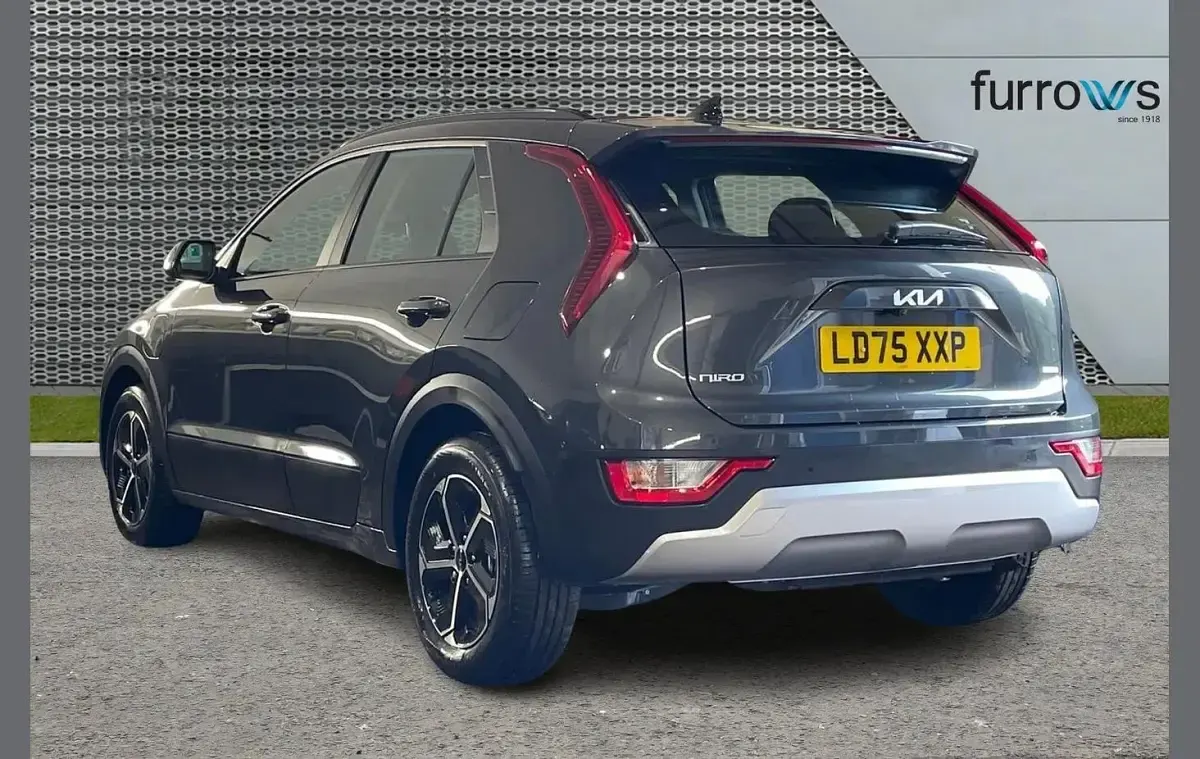New Kia Niro 168 HP (123 kW) 2025 Grey SUV