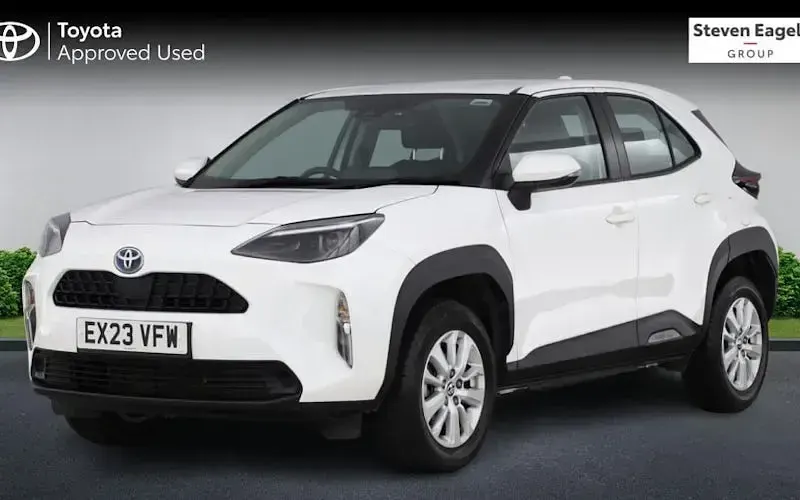 Used Toyota Yaris Hybrid 116 HP (85 kW) 2026 Estate