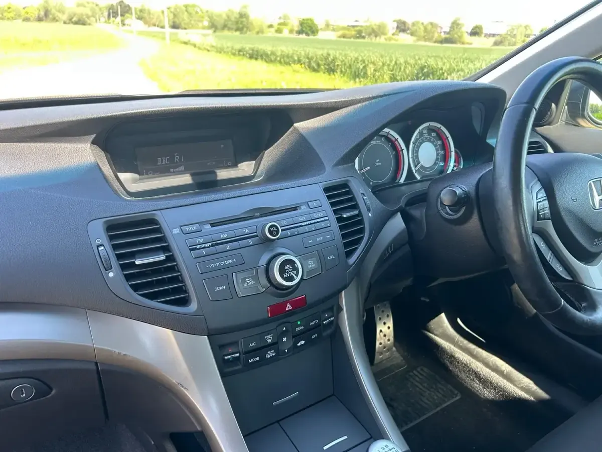 Used Honda Accord ES 2009 Silver Sedan