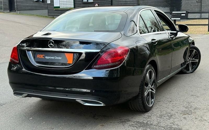 Used Mercedes C200 198 HP (145 kW) 2019 Black Sedan