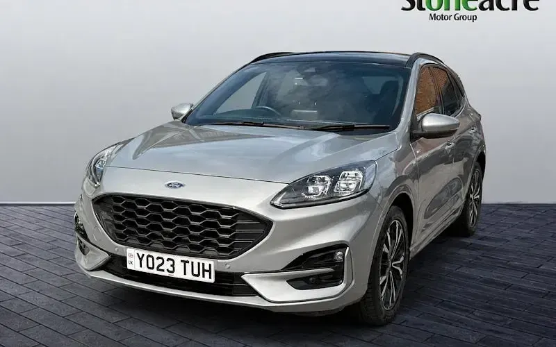 Used Ford Kuga ST-Line X 150 HP (110 kW) 2023 Silver SUV