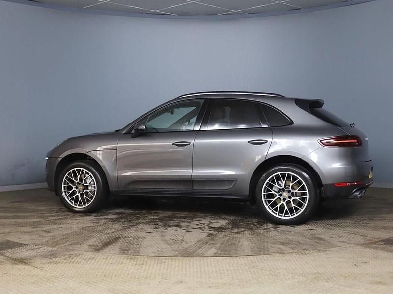 Used Porsche Macan 258 HP (189 kW) 2020 Grey SUV