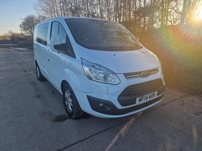 Used Ford Transit Custom Limited 125 HP (91 kW) 2014 White Van