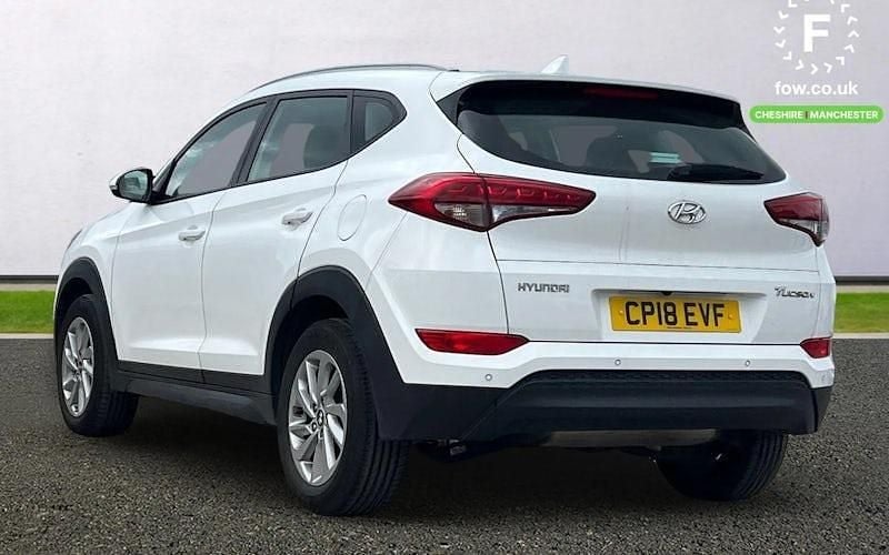 Used Hyundai Tucson SE 141 HP (103 kW) 2018 White SUV