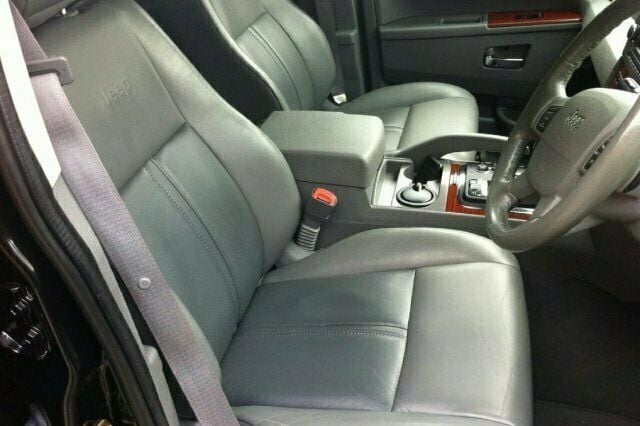 Used Jeep Grand Cherokee 215 HP (158 kW) 2007 SUV