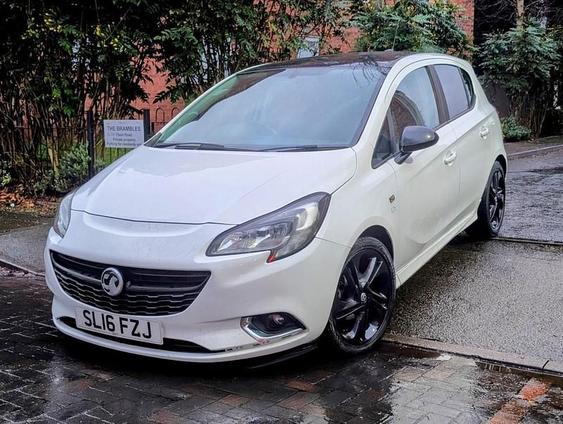 Used Vauxhall Corsa Edition 2015 White Hatchback