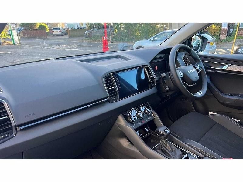 Used Skoda Karoq SE L 150 HP (110 kW) 2025 Black magic pearl effect SUV