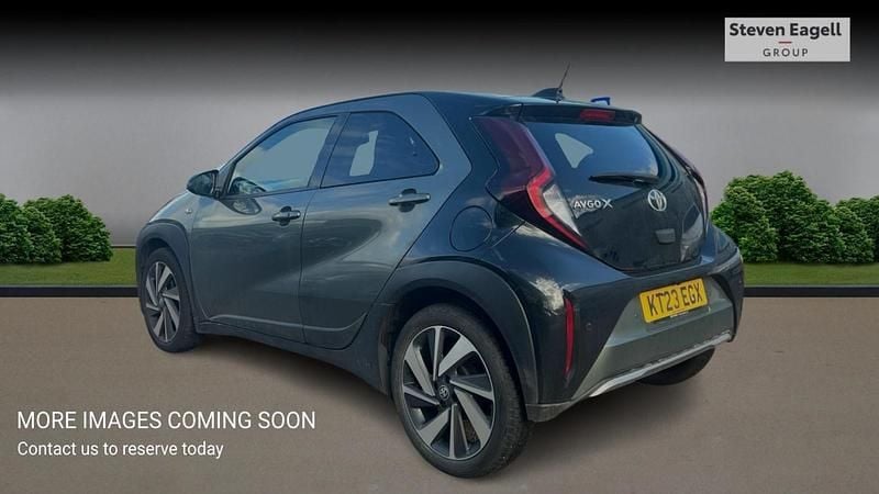 Used Toyota Aygo X 2023 Green SUV