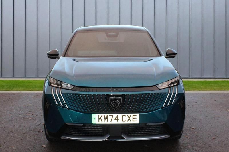 Used Peugeot e-3008 GT 152 kW (207 HP) 2024 Blue SUV