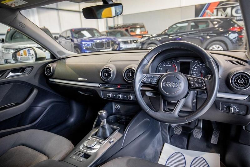 Used Audi A3 116 HP (85 kW) 2019 White Sedan