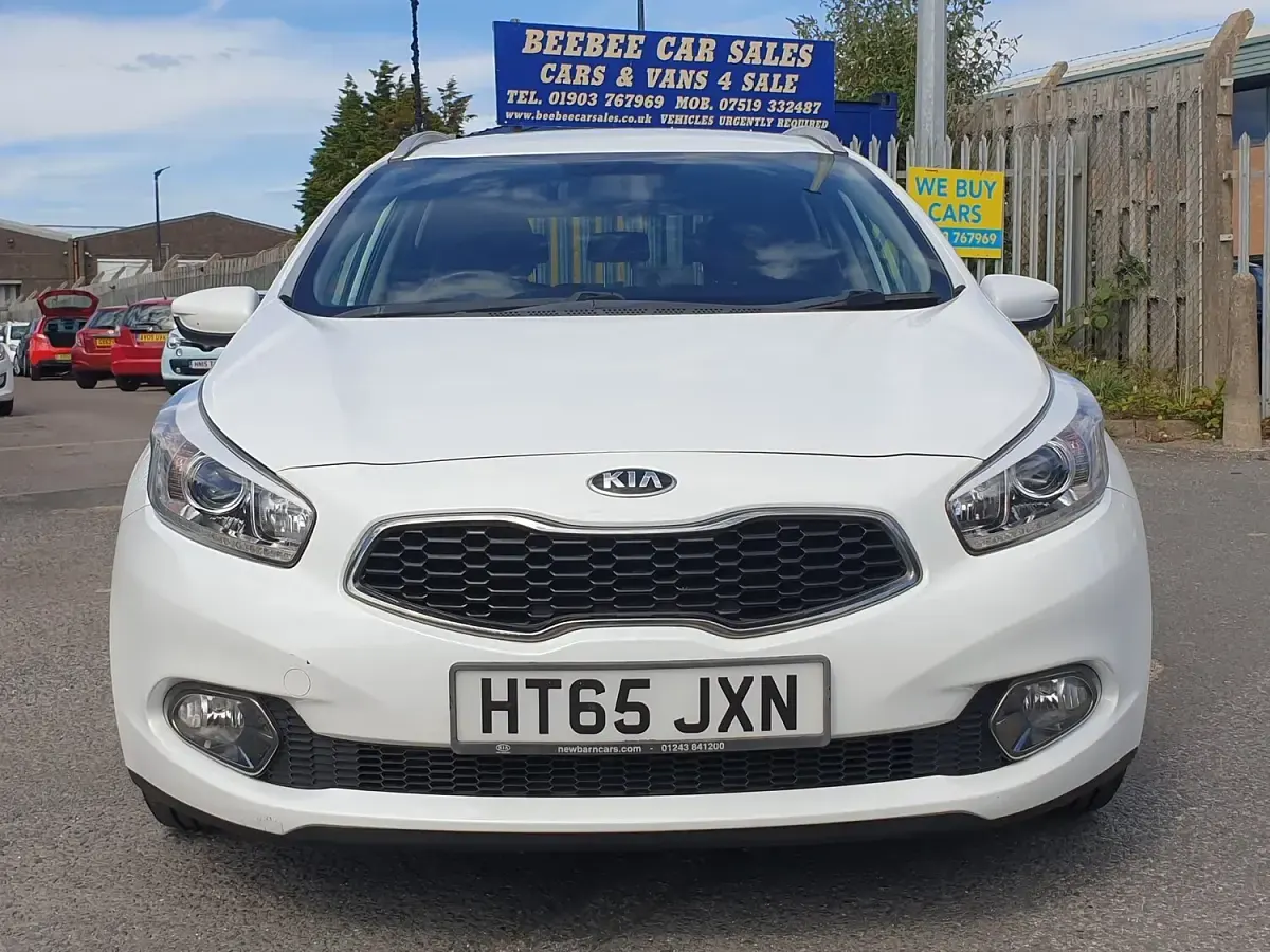 Used Kia Ceed Sportswagon 98 HP (72 kW) 2016 White Estate
