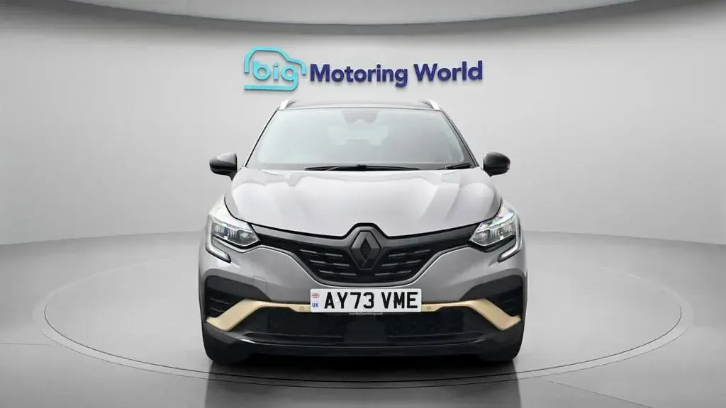 Used Renault Captur Engineered 145 HP (106 kW) 2023 Grey SUV