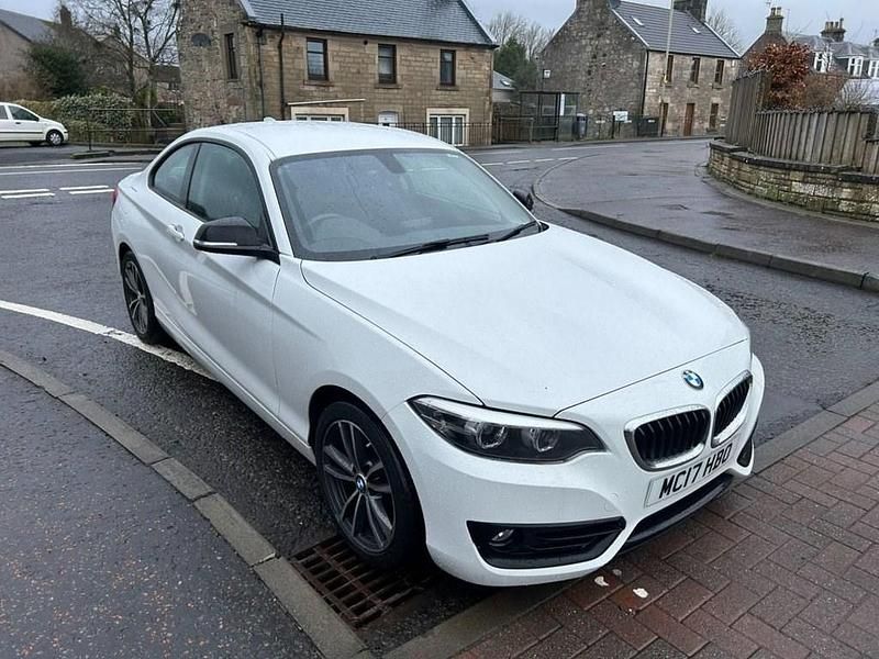Used BMW 218 Sport Line 150 HP (110 kW) 2017 White Coupe