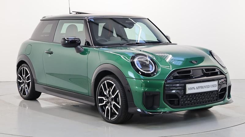 Green Used 2025 Mini Cooper Hatch Hatchback | £29,950 - Image 1/4