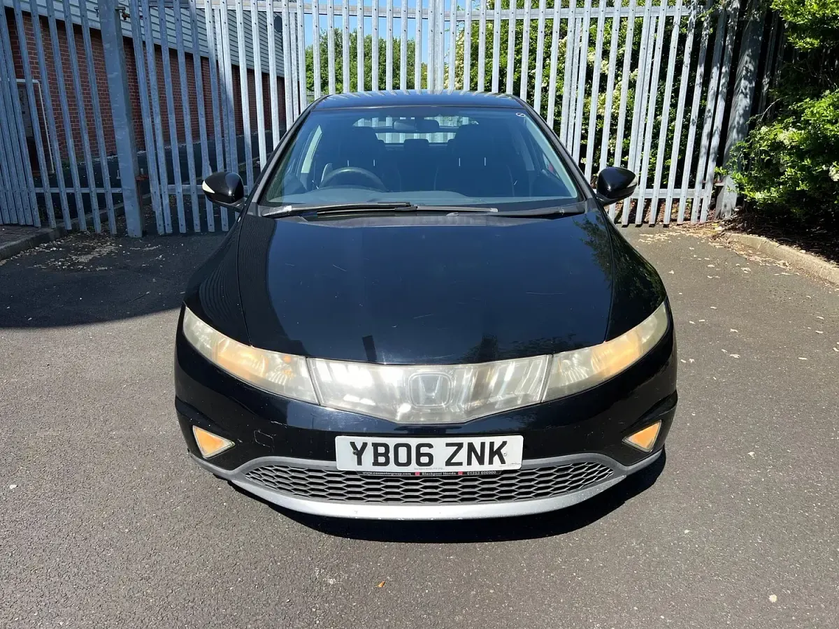 Used Honda Civic SE 82 HP (60 kW) 2006 Black Hatchback