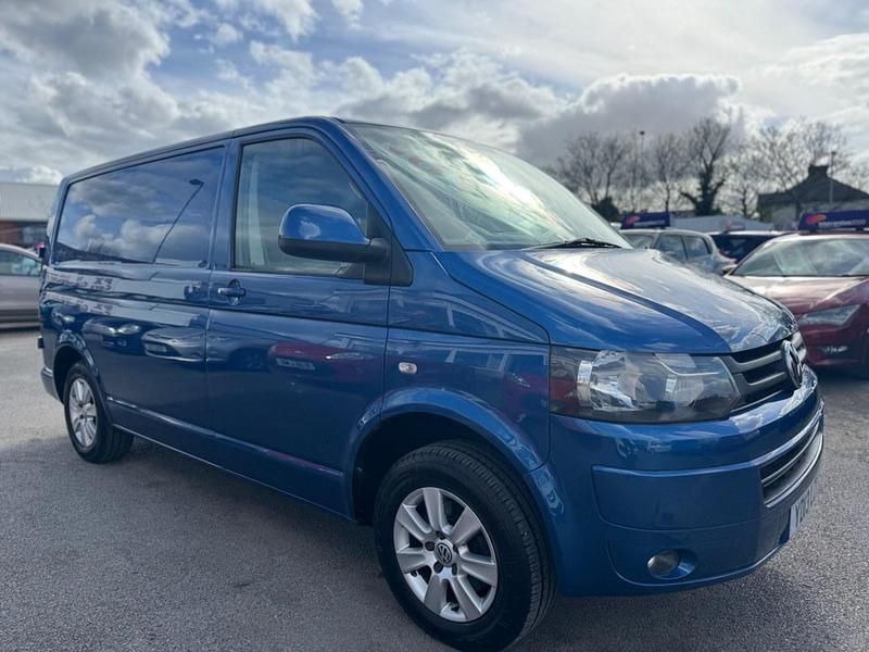 Begagnad VW Transporter Highline 140 HK (102 kW) 2013 Blå Van