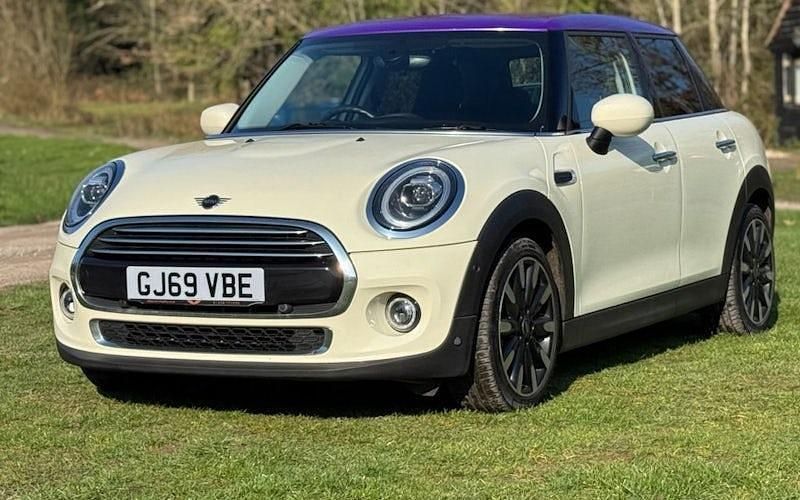 Used Mini Cooper Exclusive 136 HP (100 kW) 2019 White Hatchback