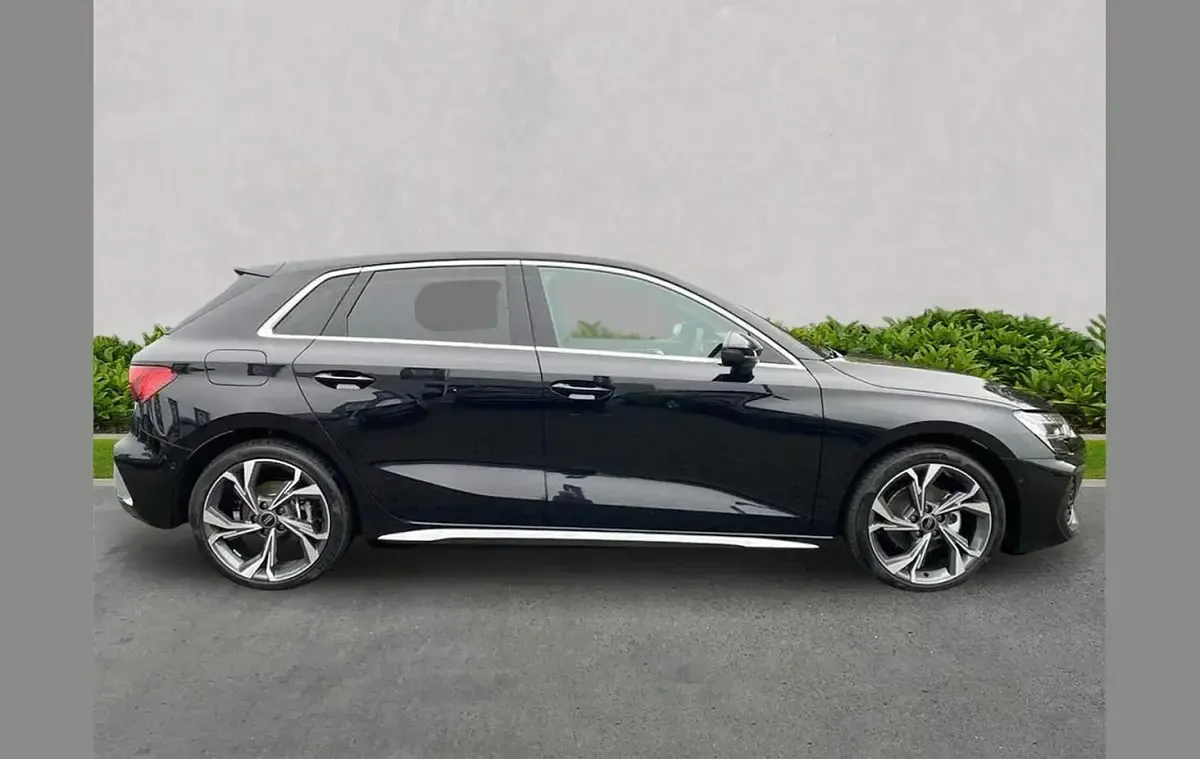New Audi A3 e-tron S-Line 200 HP (147 kW) 2025 Other Hatchback