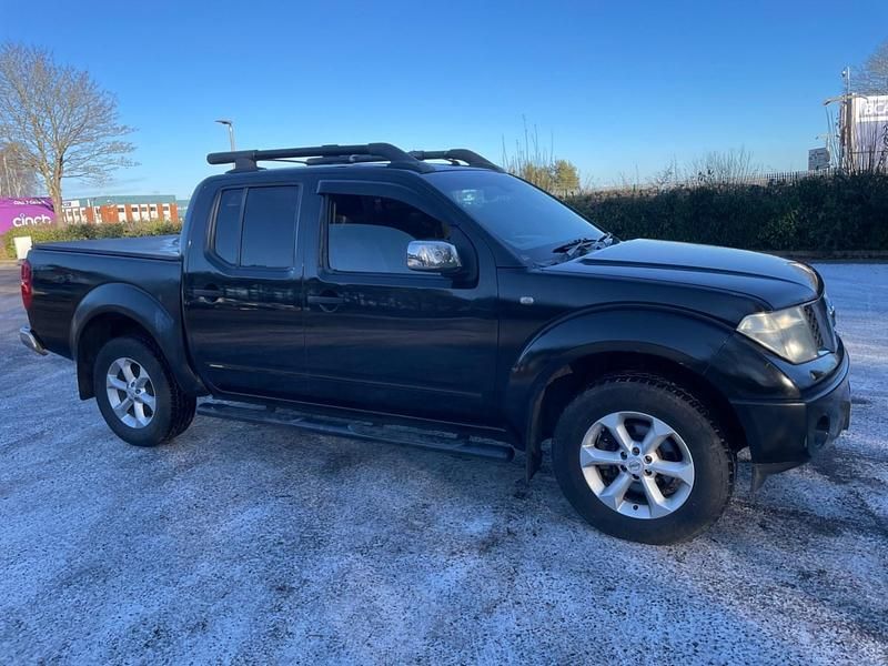 Black Used 2006 Nissan Navara Pickup | £2,890 (Fair price) - Image 1/4