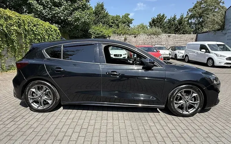 Used Ford Focus ST-Line 150 HP (110 kW) 2020 Hatchback