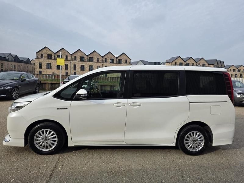 Used Toyota Noah 2026 White MPV