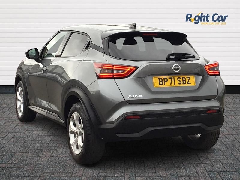 Used Nissan Juke N-Connecta 2022 Grey SUV