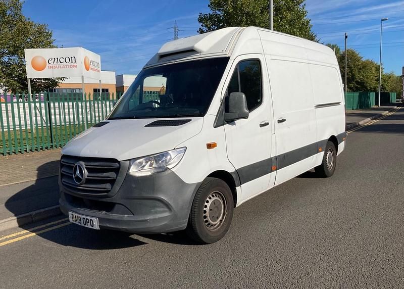 Usado Mercedes Sprinter 2019 Branco Van
