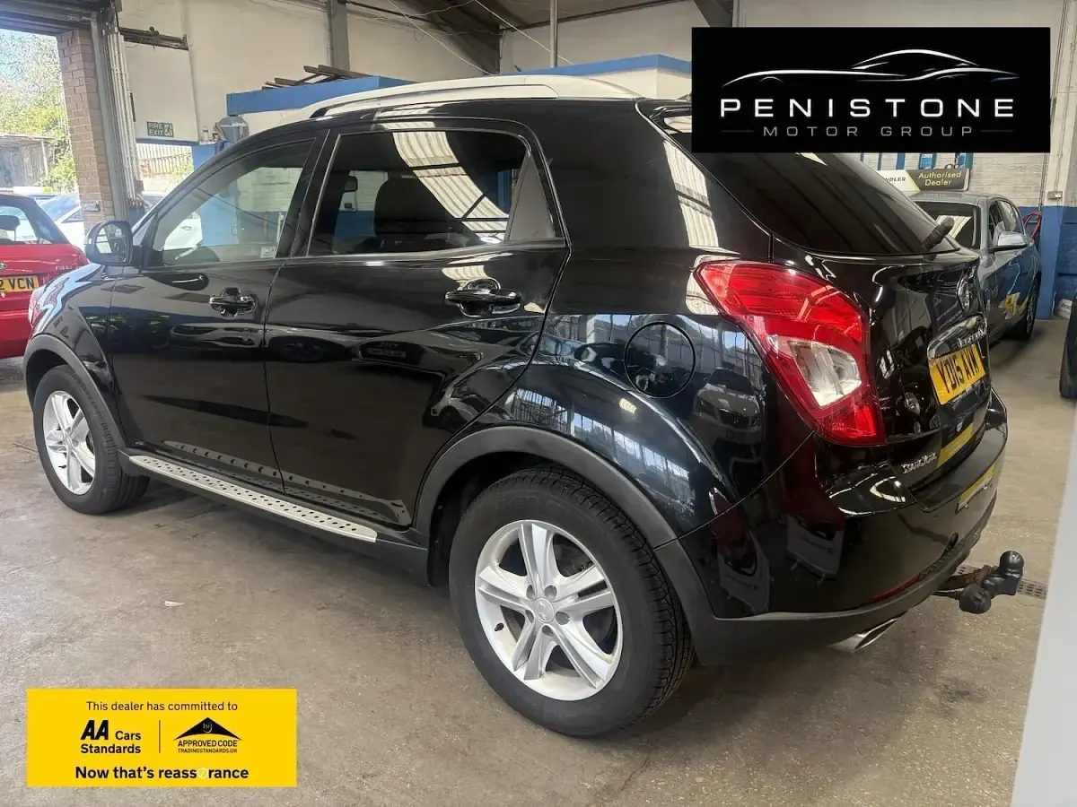 Used SsangYong Korando 147 HP (108 kW) 2015 Black SUV