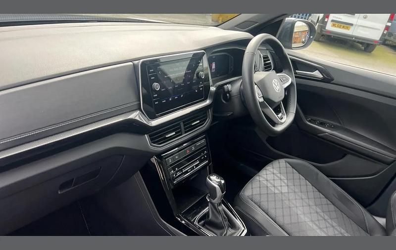 Used VW T-Cross R-line 150 HP (110 kW) 2024 Grey SUV